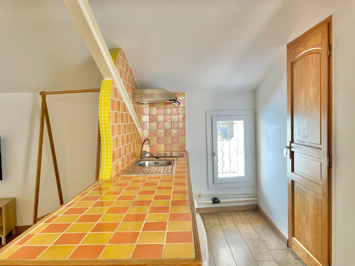 Grand studio sur la Marine Sète Extérieur photo